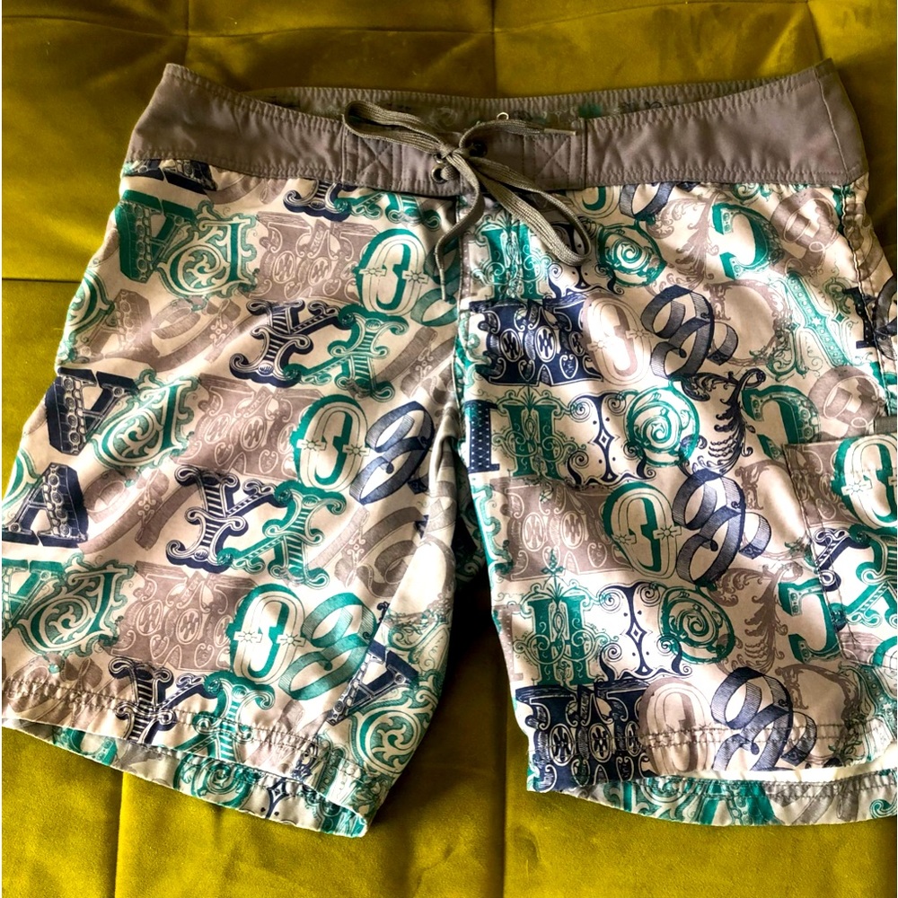 💛 Empyre 🩳 Boardshorts